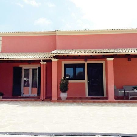 Amaryllis Boutique Apartments Moraḯtika Luaran gambar