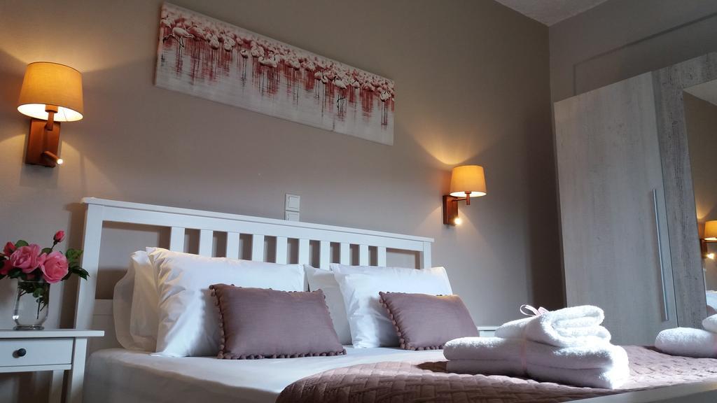 Amaryllis Boutique Apartments Moraḯtika Luaran gambar