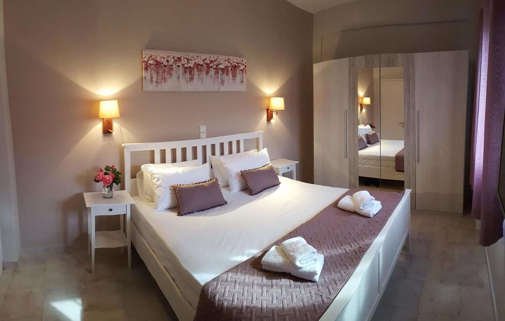 Amaryllis Boutique Apartments Moraḯtika Luaran gambar